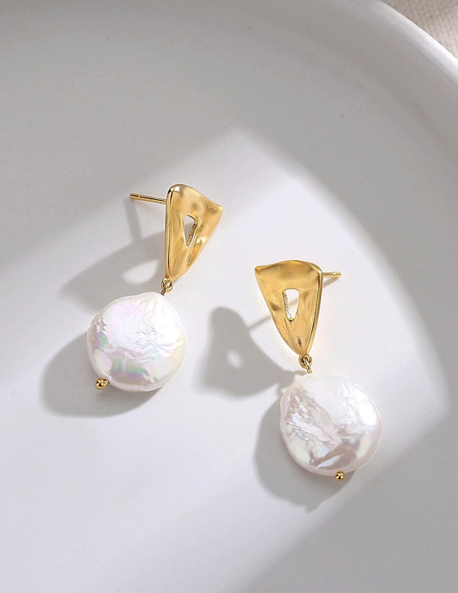 Bella - Classic Baroque Pearl Earrings - Pearlorious Jewellery
