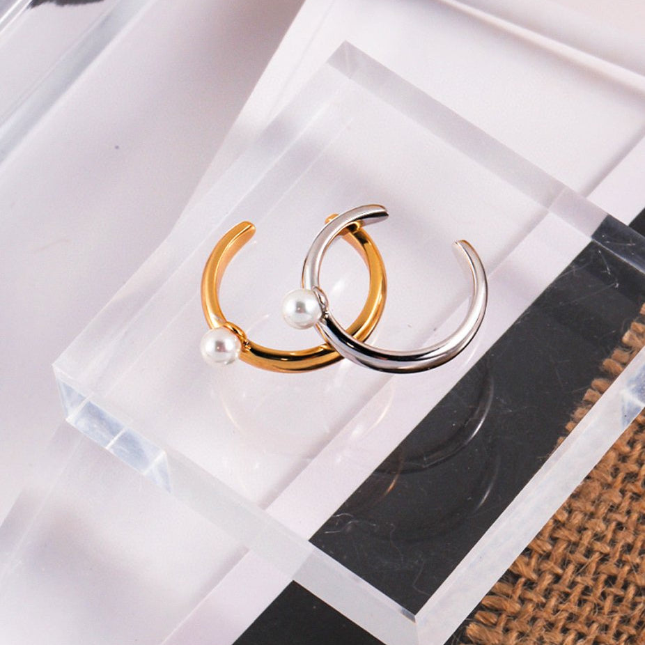 Bonnie - Timeless Sterling Silver and Freshwater Pearl Ring - Pearlorious Jewellery
