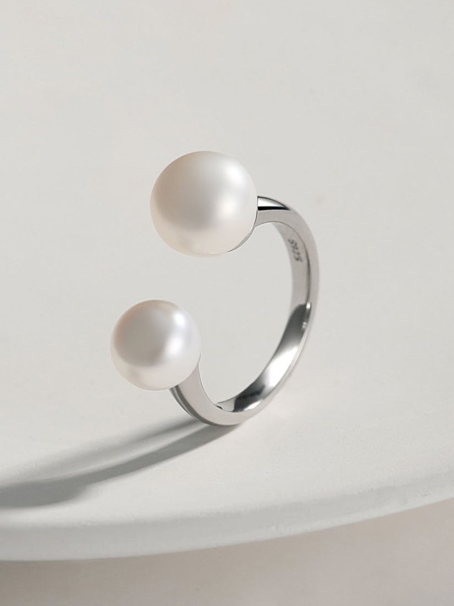 Brooklyn - Classic Pearl Ring - Pearlorious Jewellery