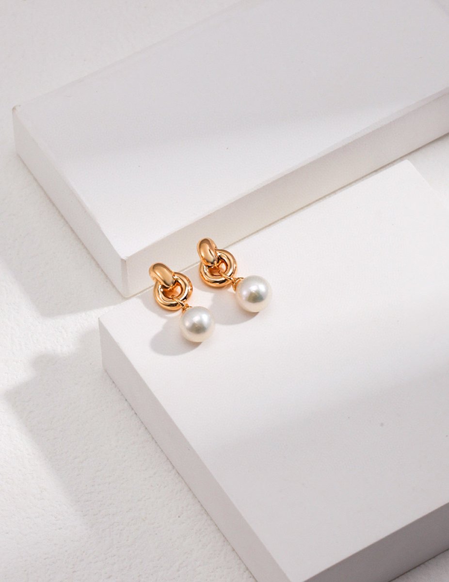 Cassia - Sterling Silver and Freshwater Pearl Earrings - Pearlorious Jewellery