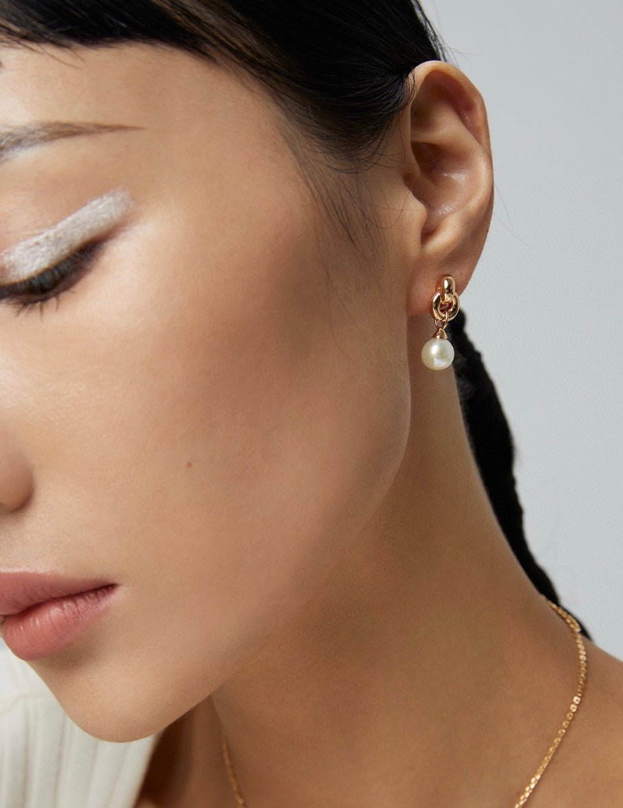 Cassia - Sterling Silver and Freshwater Pearl Earrings - Pearlorious Jewellery