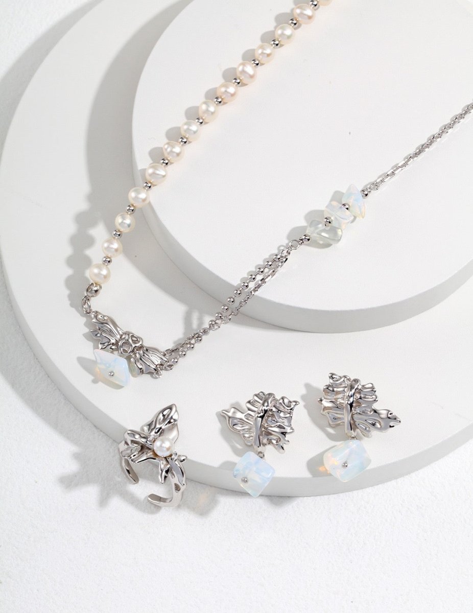 Clara - Delicate Pearl and Opal Gemstone Necklace - Pearlorious Jewellery