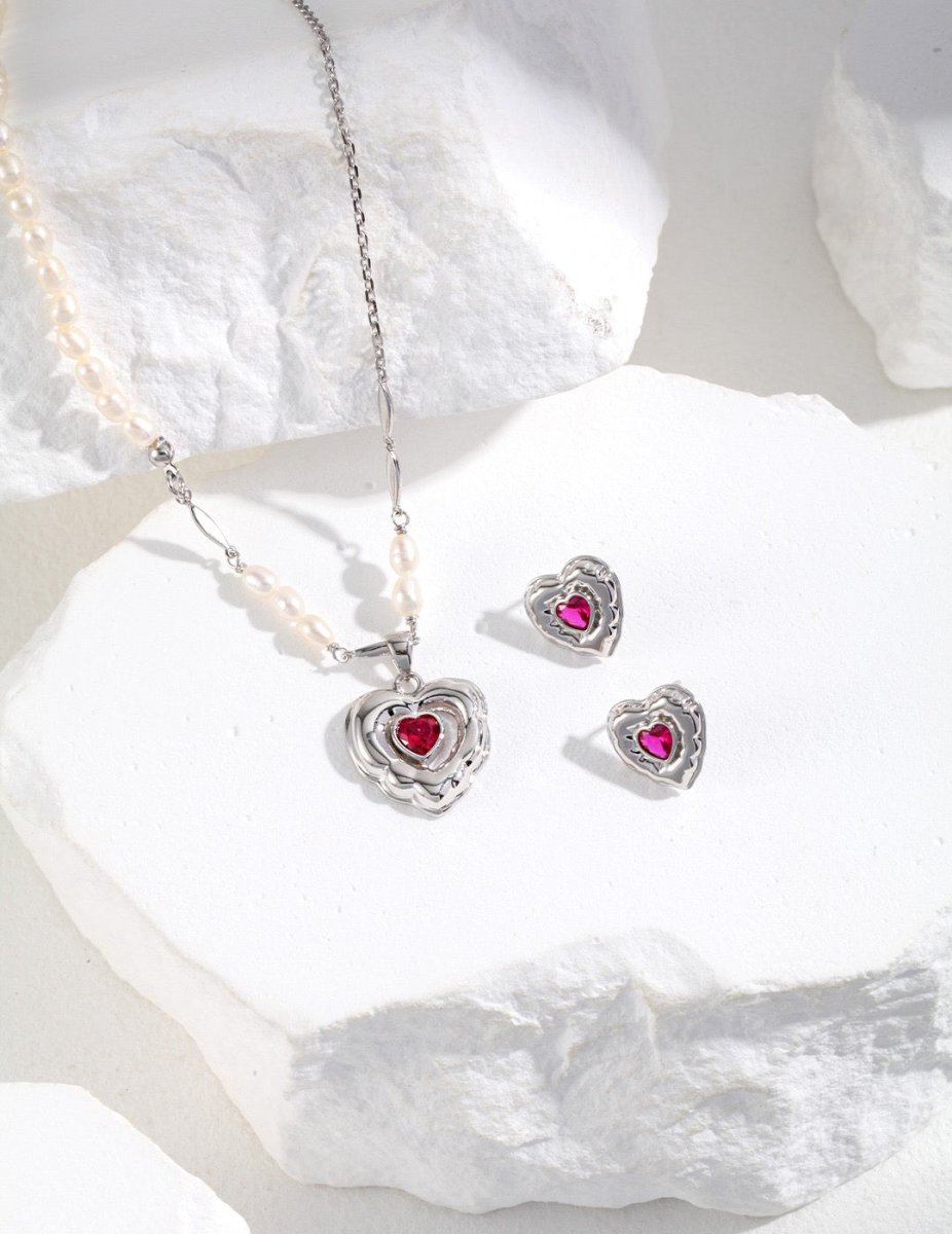 Dolly - Love Heart Balloon Necklace Sterling Silver and Freshwater Pearl - Pearlorious Jewellery