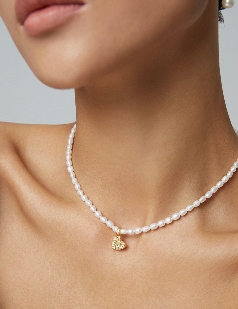 Elena - Freshwater Pearl Necklace with Heart Pendant - Pearlorious Jewellery