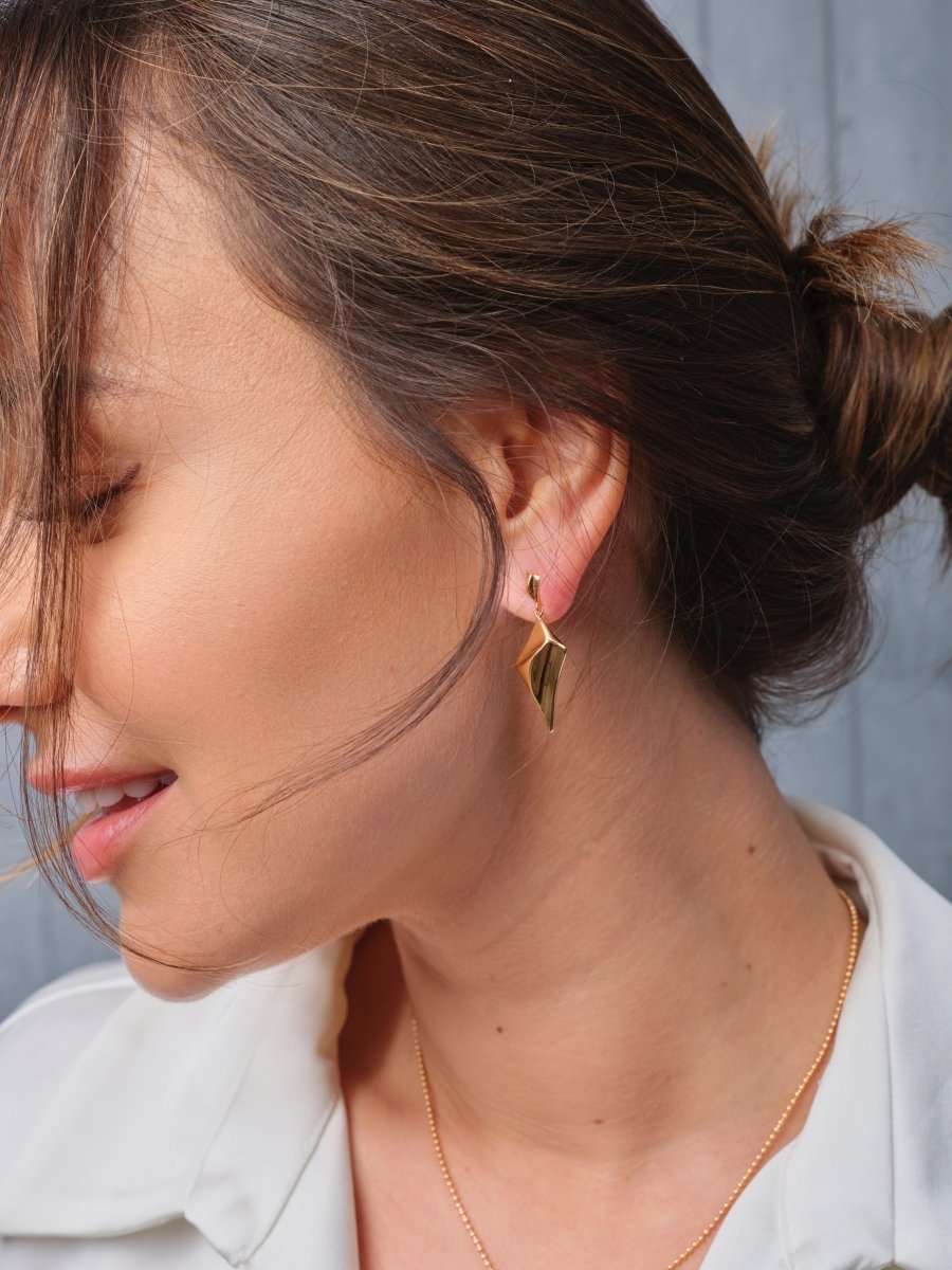 Eliana - Four-pointed Star AB Sterling Silver Earrings - Pearlorious Jewellery