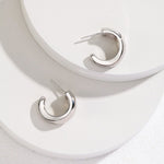 Eloise - Stylish and Simplicity Sterling Silver Hoop Earrings - Pearlorious Jewellery