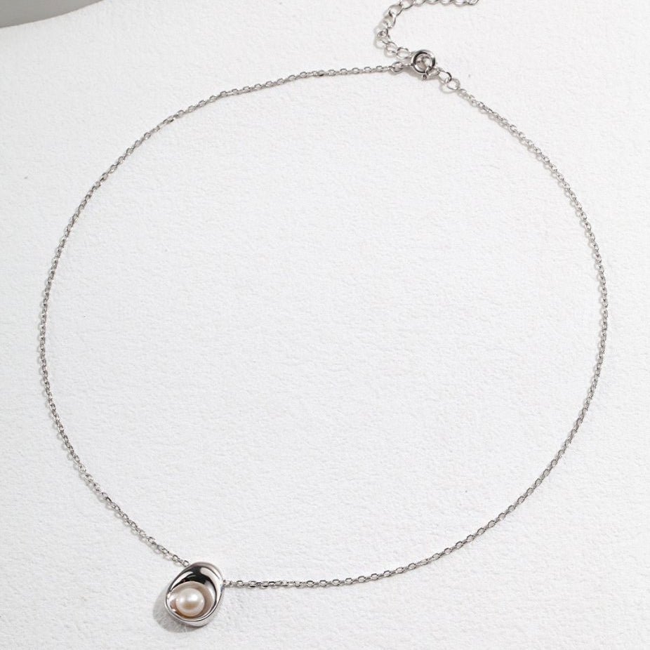 Enola - Sterling Silver and Freshwater Pearl Necklace - Pearlorious Jewellery