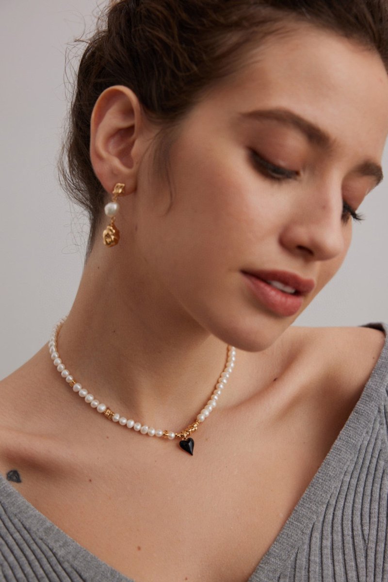 Evie - Sterling Silver and Pearl Drop Earrings - Pearlorious Jewellery