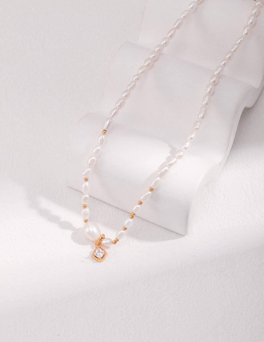 Freshwater Pearl Necklace with Zircons - Ariel - Pearlorious Jewellery
