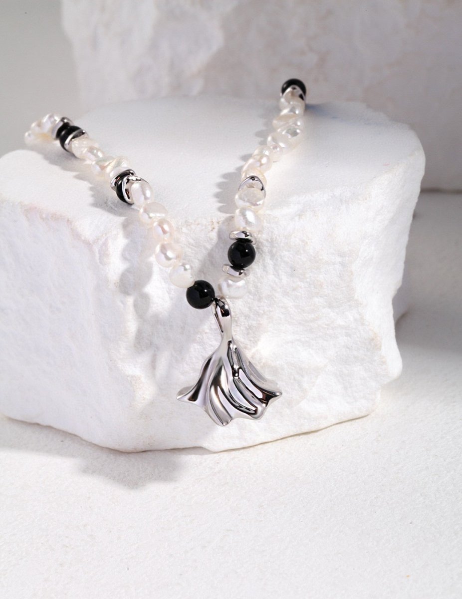 Freya - Delicate Freshwater Pearl Necklace - Pearlorious Jewellery