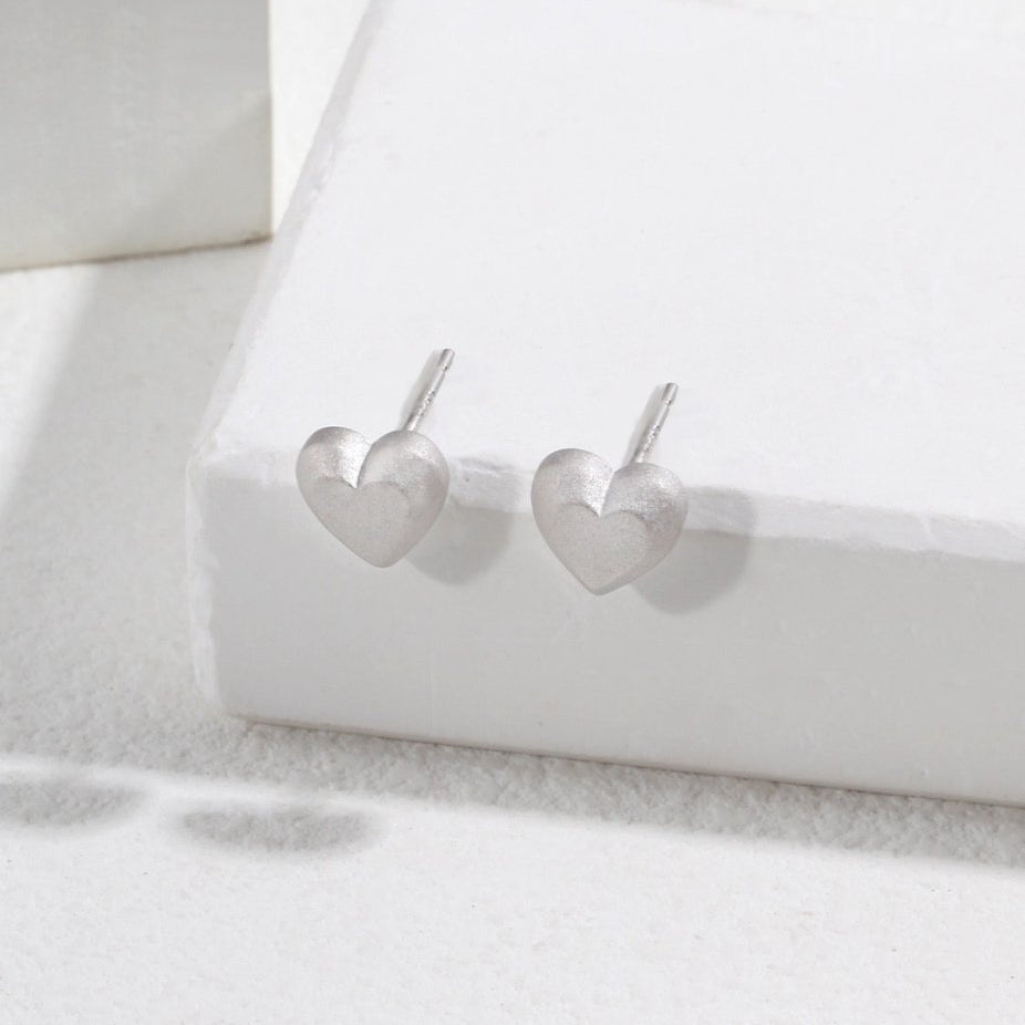 Ivy - Love Heart Stud Sterling Silver Earrings Best Gift for Her - Pearlorious Jewellery