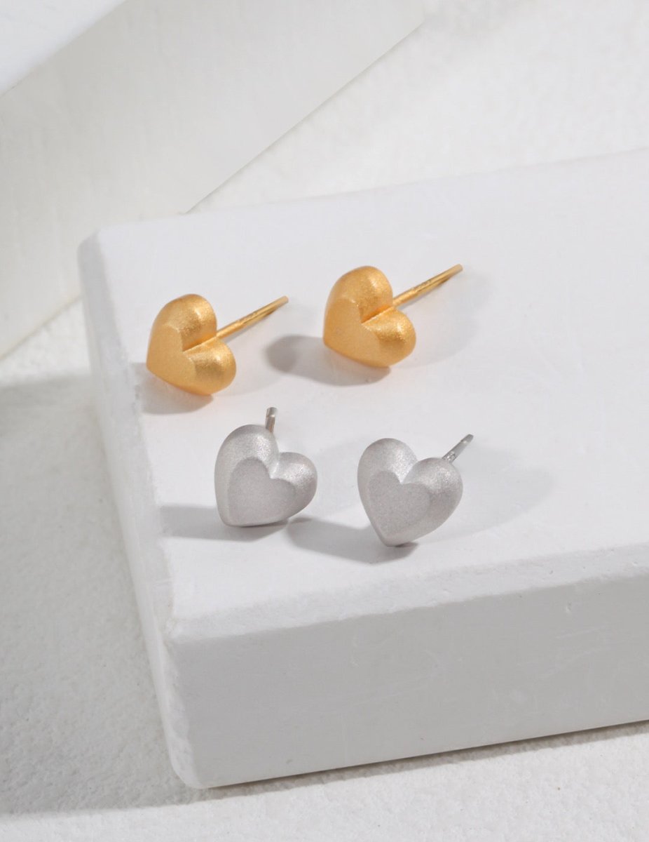 Ivy - Love Heart Stud Sterling Silver Earrings Best Gift for Her - Pearlorious Jewellery