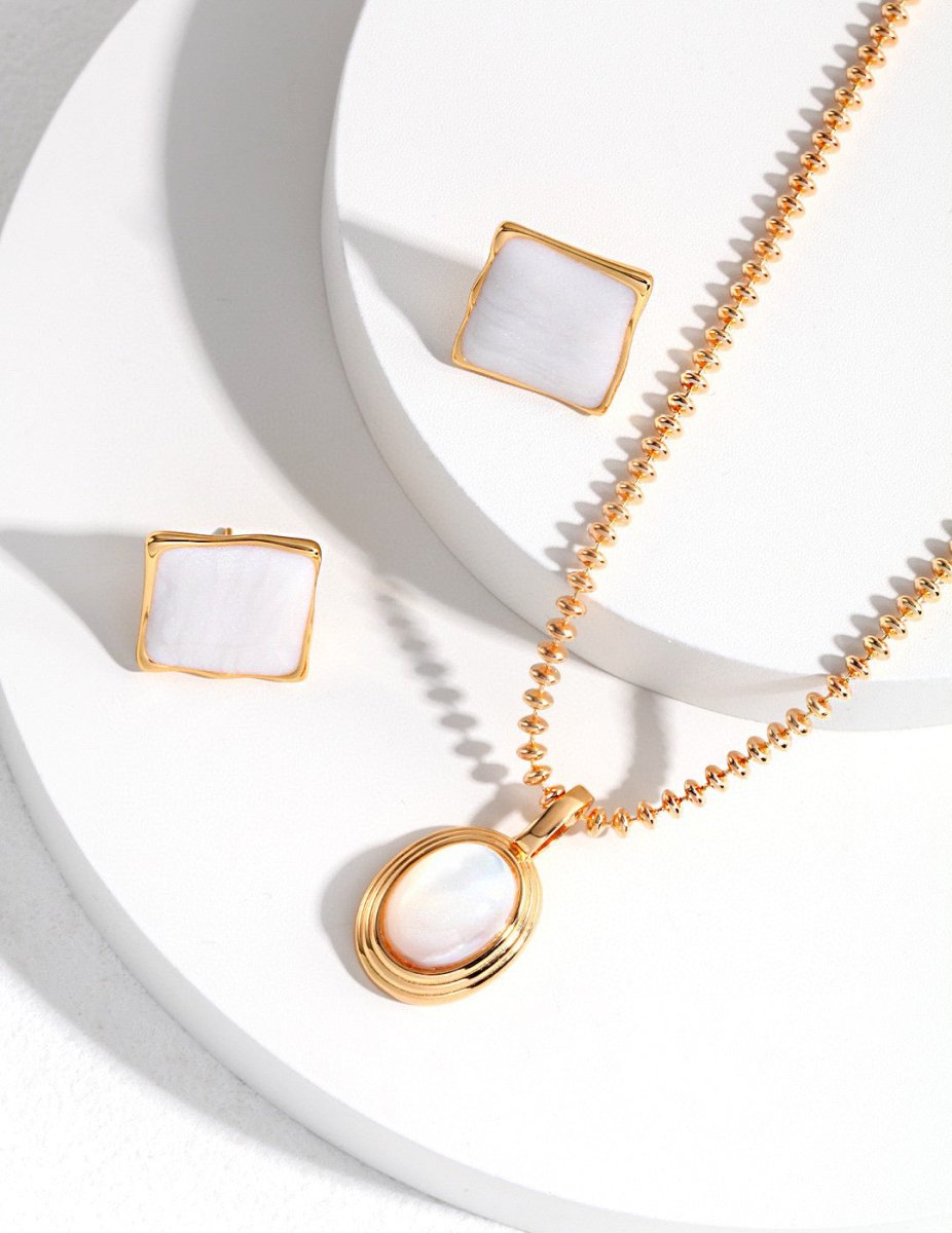 Jaylani - Simple Square Design and Cream Glaze Earrings - Pearlorious Jewellery