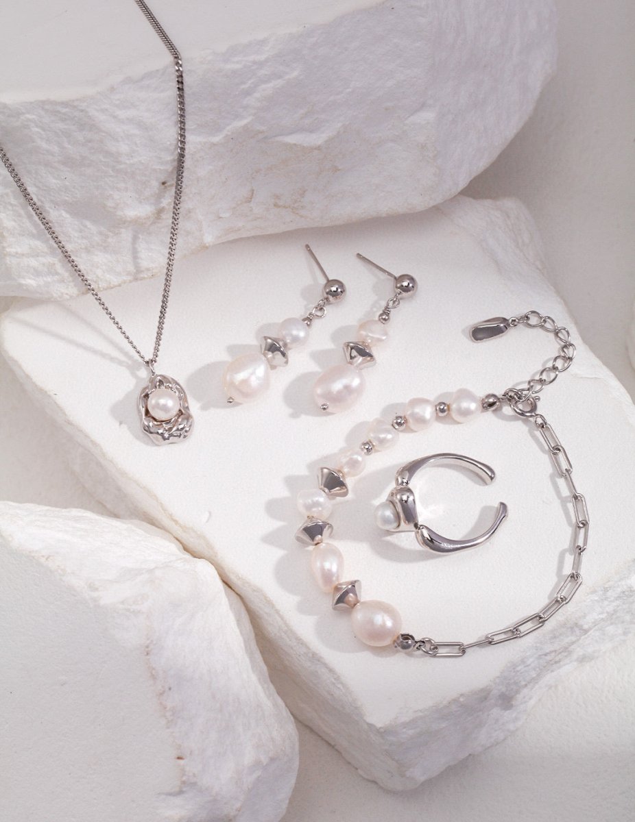 Mandee - Sterling Silver and Baroque Pearl Drop Earrings - Pearlorious Jewellery