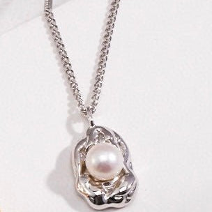 Mandee - Sterling Silver and Freshwater Pearl Necklace - Pearlorious Jewellery