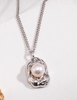 Mandee - Sterling Silver and Freshwater Pearl Necklace - Pearlorious Jewellery