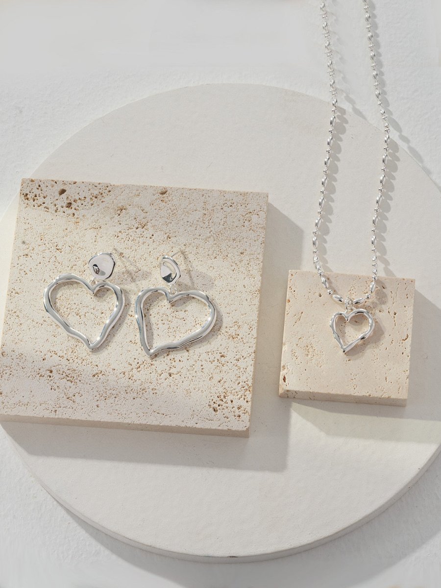 Melinda - Large Love Heart Sterling Silver Earrings - Pearlorious Jewellery