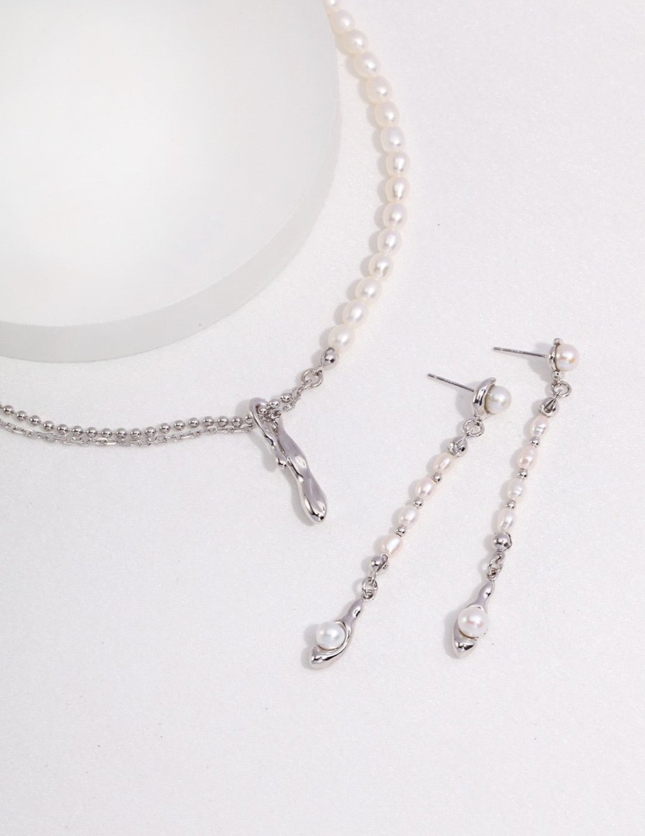 Mia - Long Pearl Drop Earrings - Pearlorious Jewellery