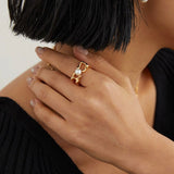 Mia - Square-shaped Pearl Rings - Pearlorious Jewellery
