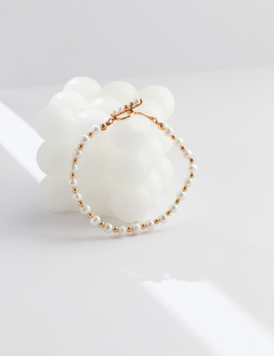 Molly - Freshwater Pearl and Sterling Silver Bead Bracelet - Pearlorious Jewellery