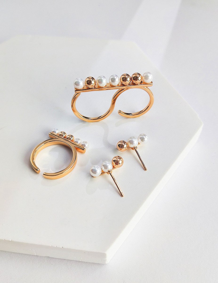 Molly - Unique Sterling Silver and Freshwater Beads Earrings - Pearlorious Jewellery