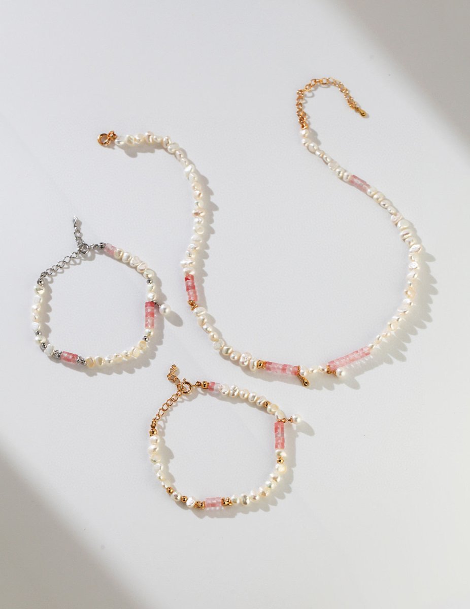 Peach - Freshwater Pearl and Pink Gemstone Bracelet - Pearlorious Jewellery