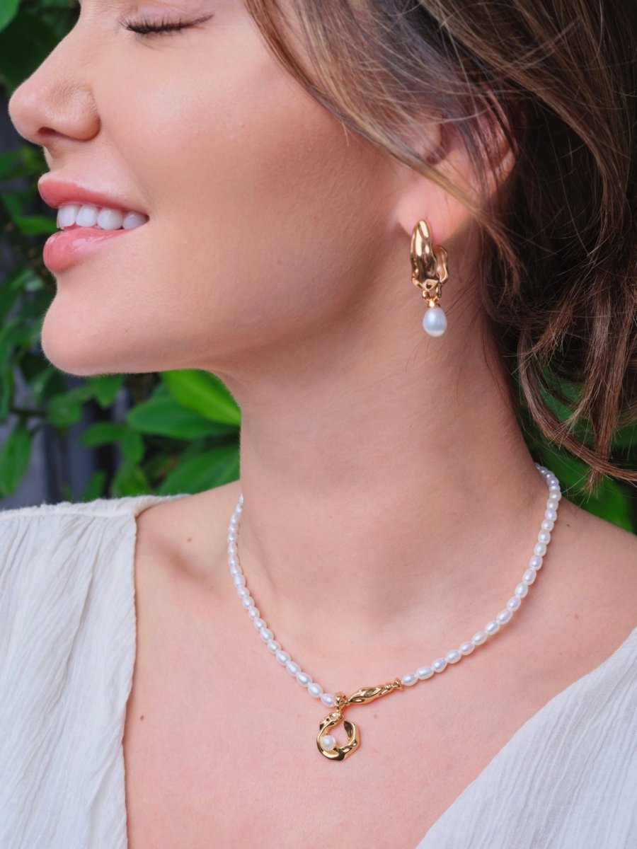 Quinn - Delicate Freshwater Pearl Earrings - Pearlorious Jewellery