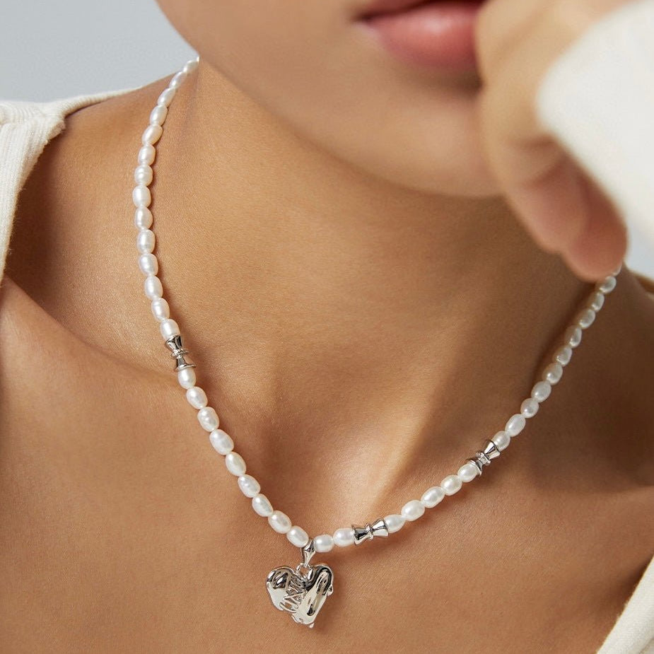 Sage - Seamed Heart Freshwater Pearl Necklace - Pearlorious Jewellery