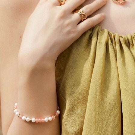 Sakura - Strawberry Quartz and Freshwater Pearl Bracelet - Pearlorious Jewellery
