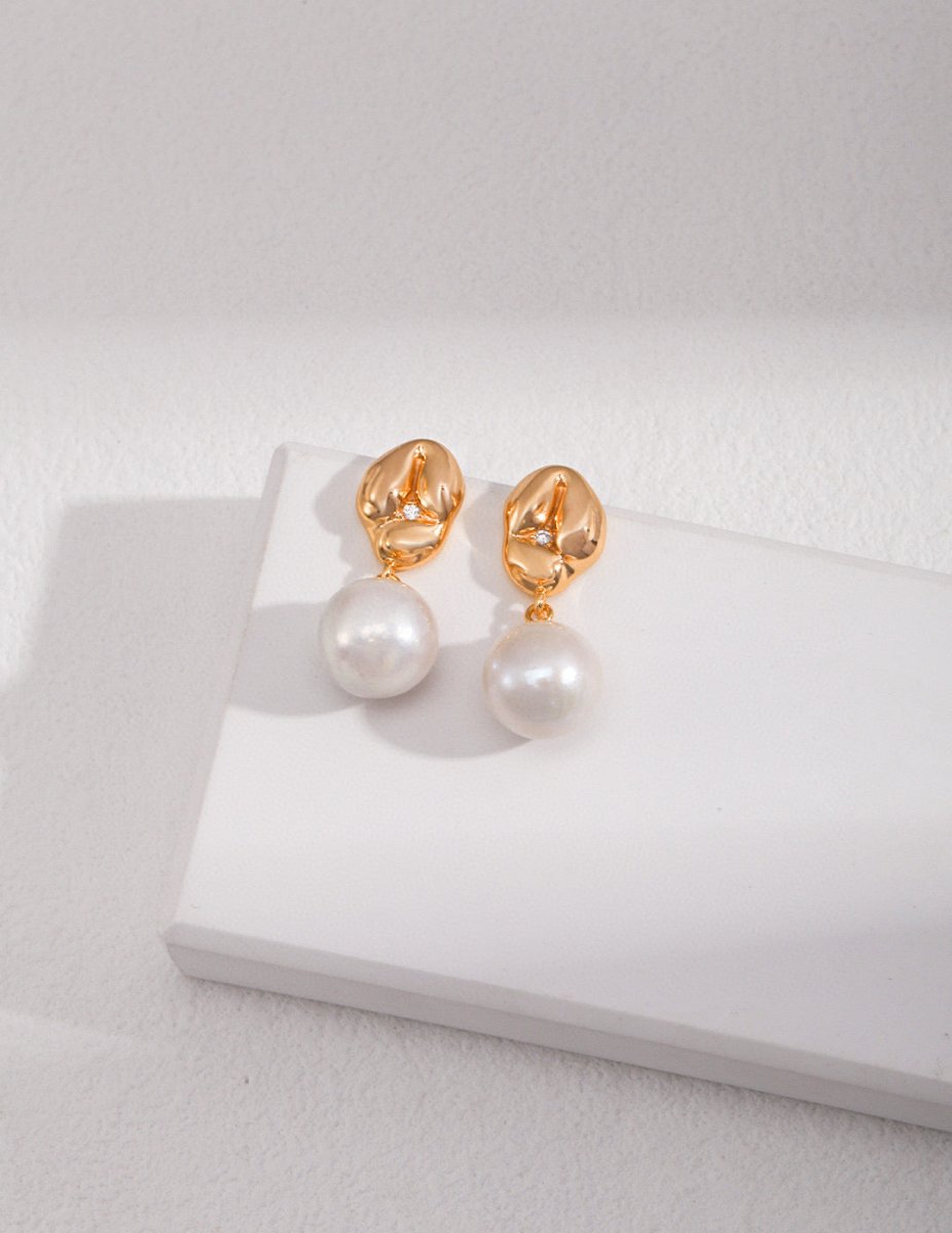 Tania - Sterling Silver and Freshwater Pearl Earrings - Pearlorious Jewellery