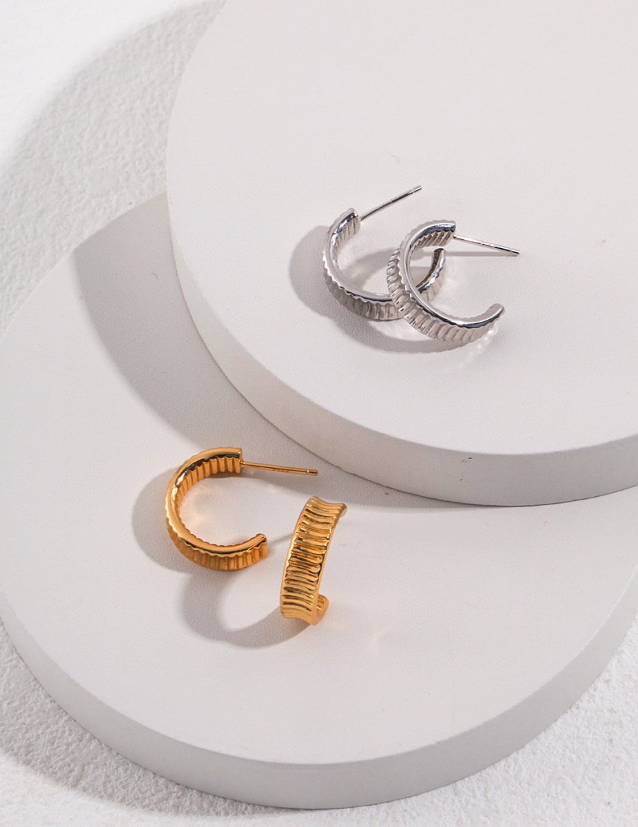 Vicki - Minimalist Hoop Earrings - Pearlorious Jewellery