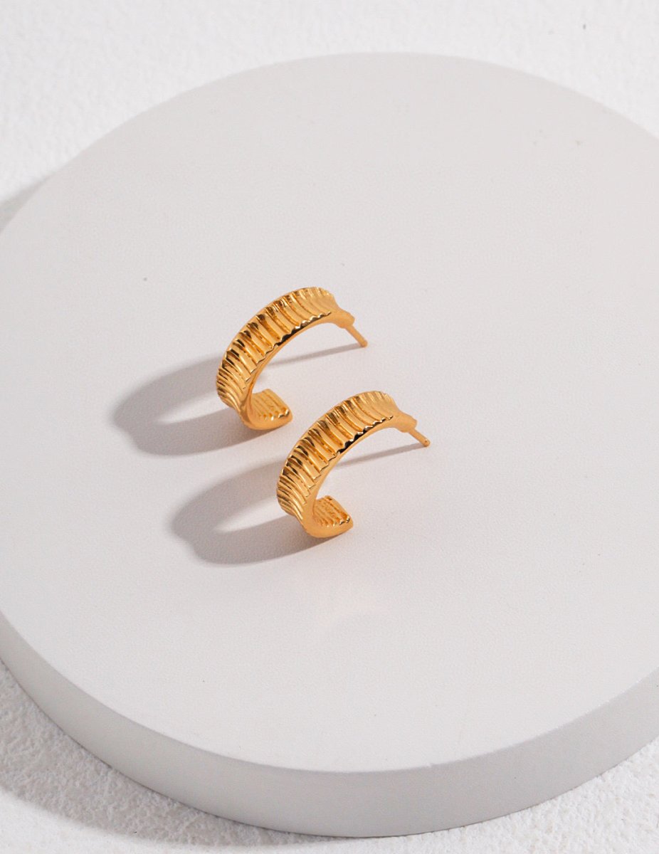 Vicki - Minimalist Hoop Earrings - Pearlorious Jewellery